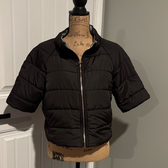 Chico’s Short Sleeve Puffer Jacket - Picture 9 of 9